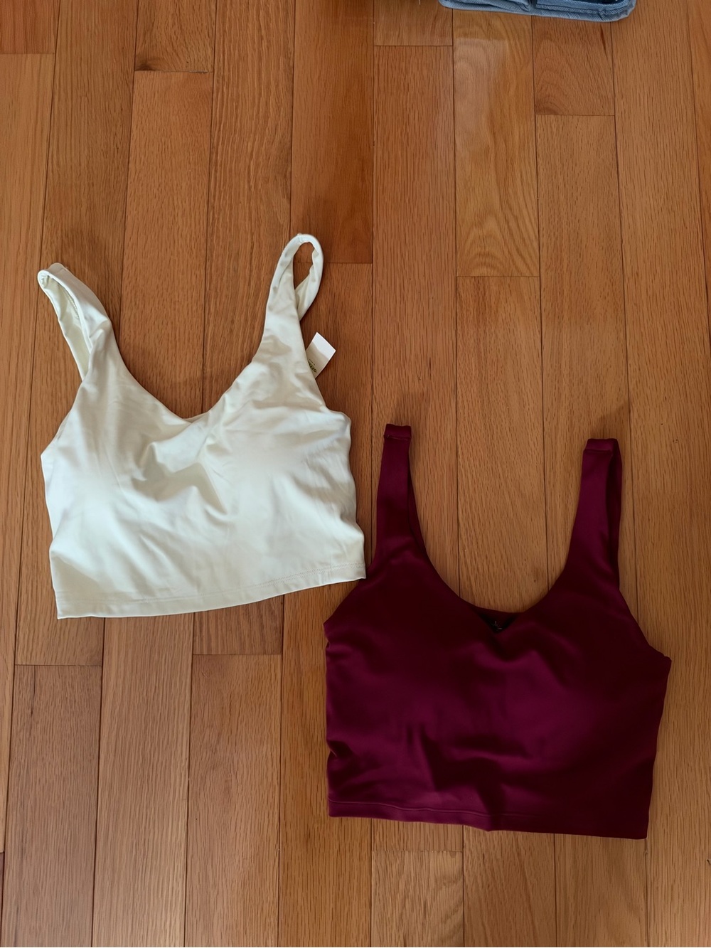 Aerie Offline Tank Bundle